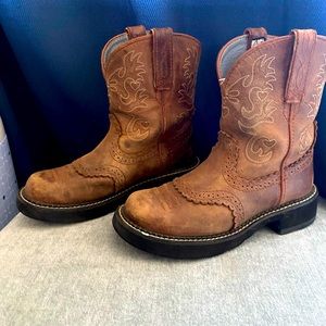 ARIAT Boots - Size 6 Womens - FatBaby Boots